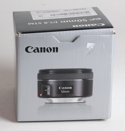 Canon 50mm 8 - 50mm, f/1.8