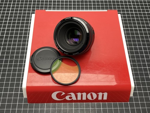 Canon 50mm 8 - 50mm, f/1,8