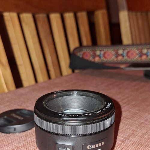 Canon 50mm 8 ii - ef, f/1.8