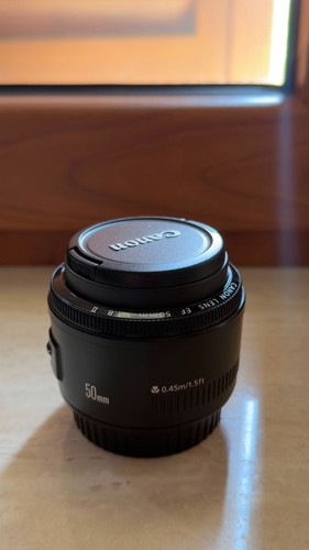 Canon 50mm 1 - 50mm, f/1.8